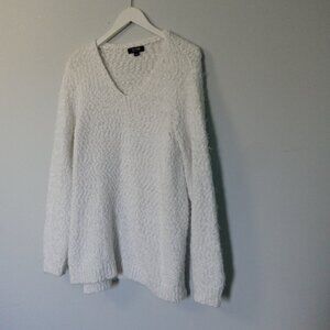 Kenneth Cole ~ Cozy Knit Sweater